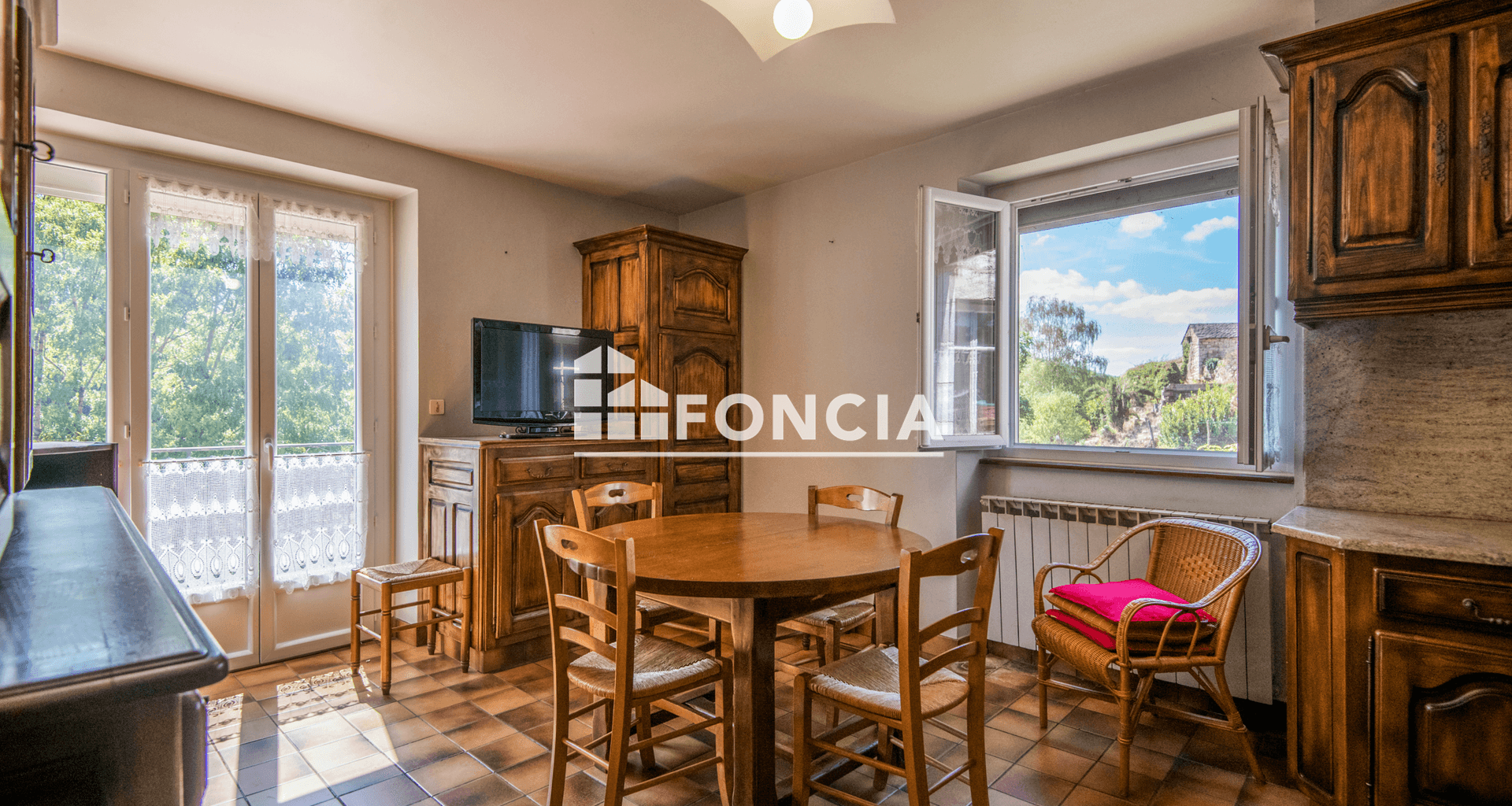 Maison 6 pièces (130.27 m²) à vendre - Bertholène (12310)