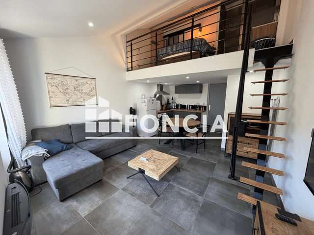 Studio meublé (29.75 m²) à louer - Salon De Provence (13300)