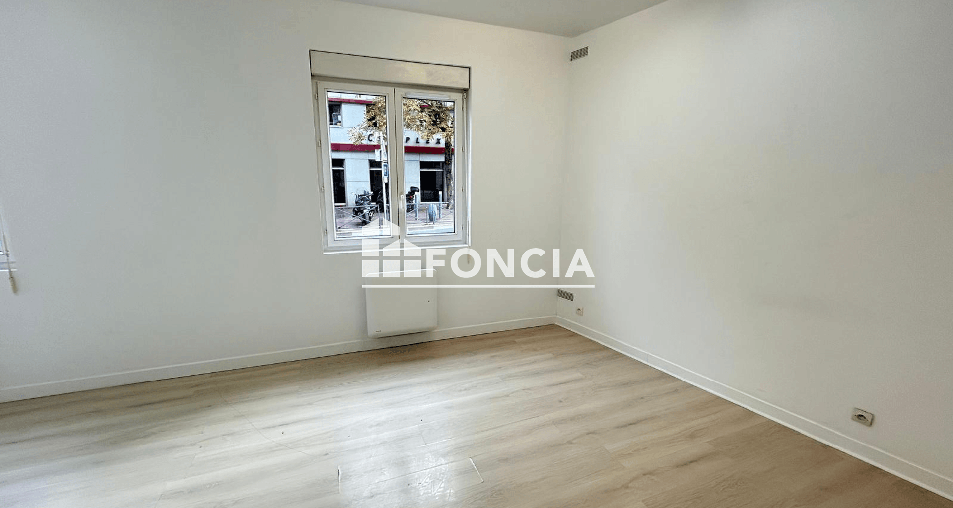 Appartement 2 pièces (43.58 m²) à louer - Issy-les-moulineaux (92130)