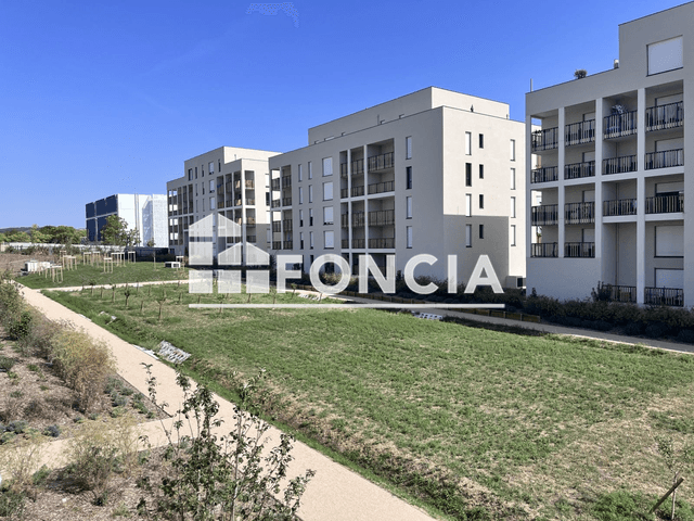 Appartement 5 pièces (110.7 m²) à louer - L'isle-d'abeau (38080)