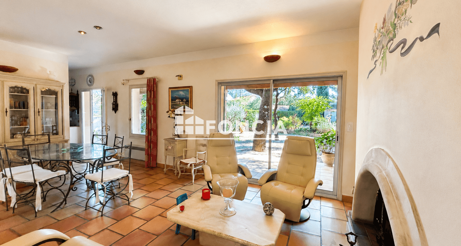 Maison 5 pièces (121.43 m²) à vendre - Villeneuve-lès-avignon (30400)