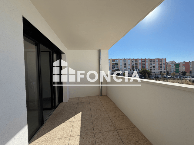 Appartement 3 pièces (77.16 m²) à louer - Vitrolles (13127)