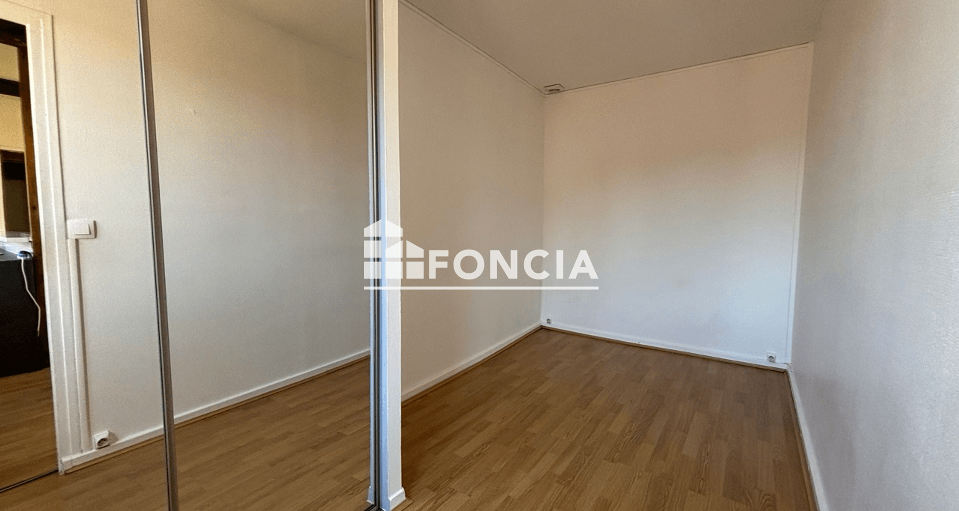 Appartement 2 pièces (42.53 m²) à louer - Saint-germain-en-laye (78100)