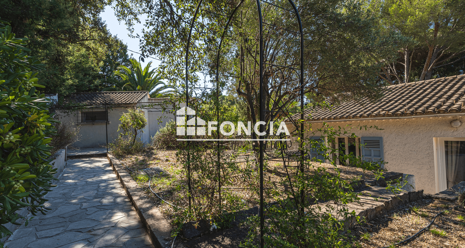 Maison 7 pièces (142.36 m²) à vendre - Bormes-les-mimosas (83230)
