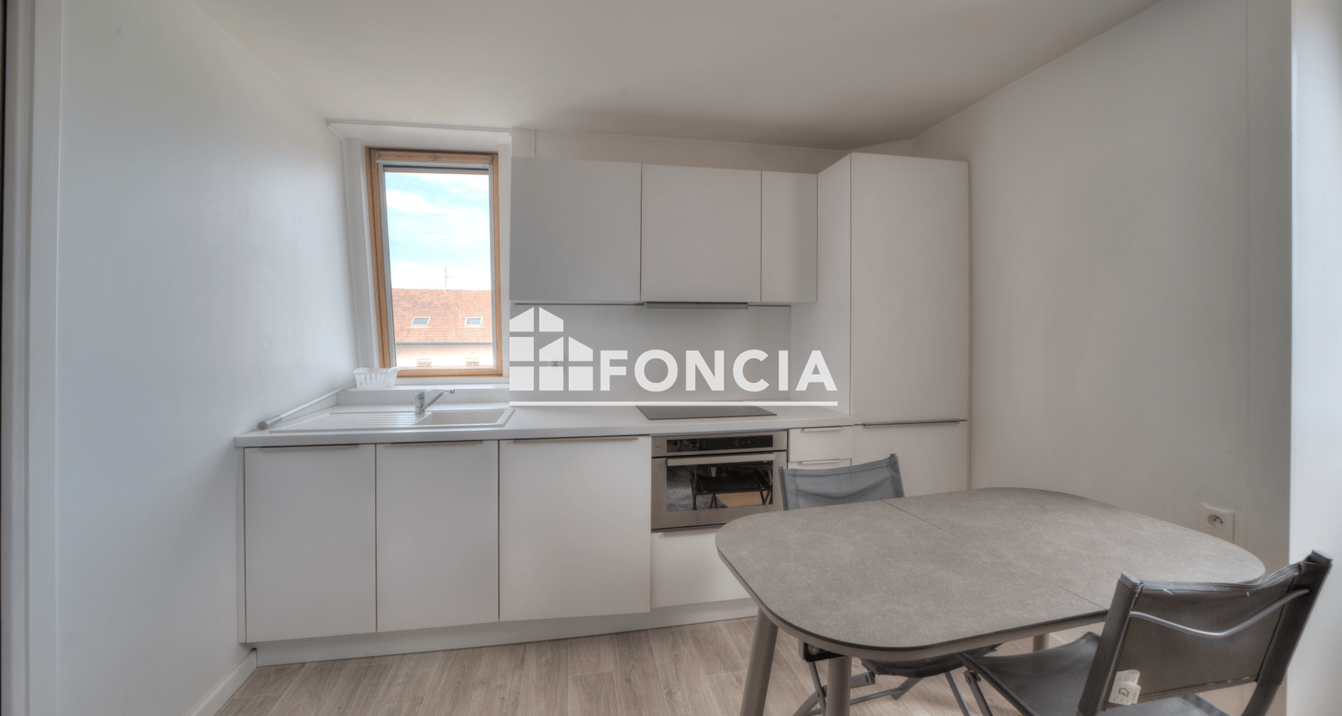 Studio (25 m²) à vendre - Divonne-les-bains (01220)