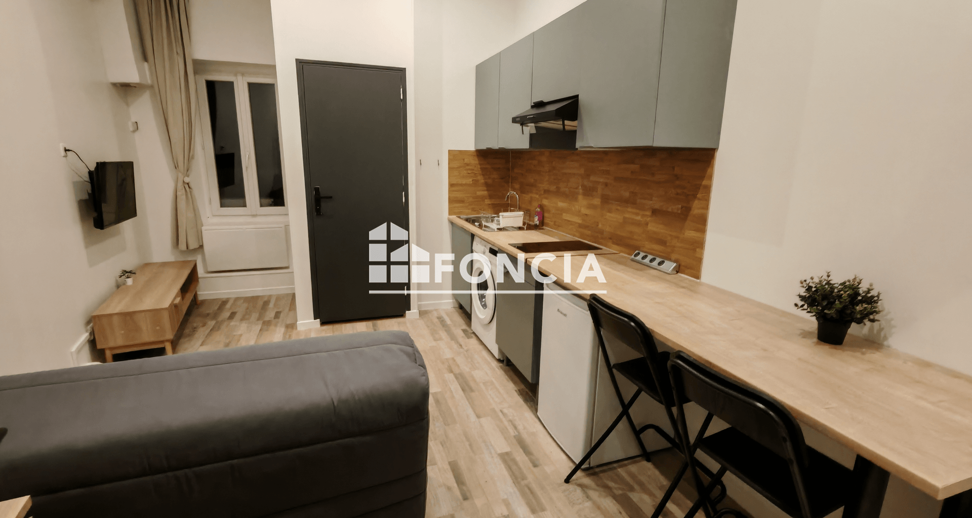 Studio (15.85 m²) à vendre - Saint-mitre-les-remparts (13920)