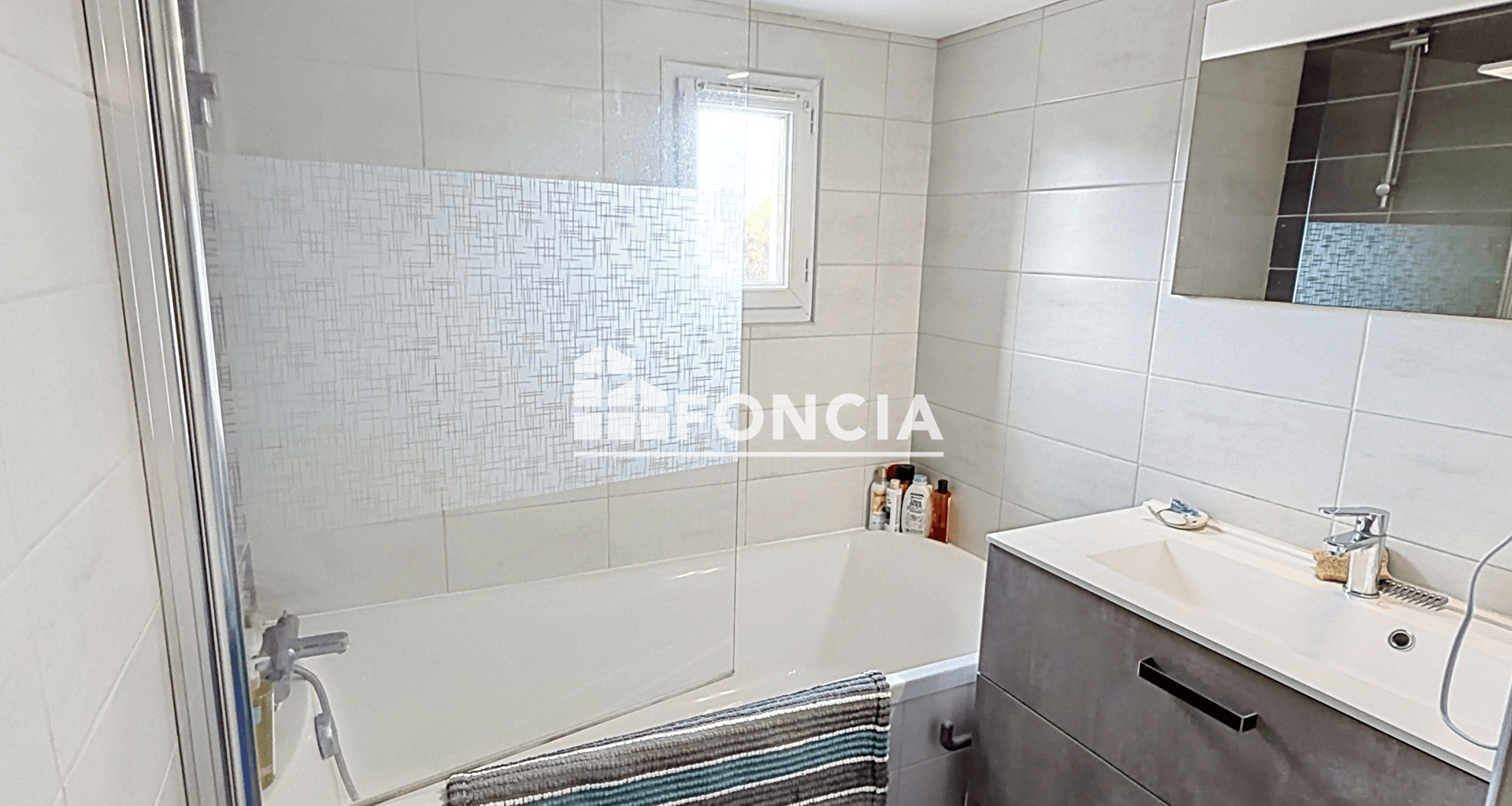 Appartement 3 pièces (70 m²) à vendre - Flers (61100)