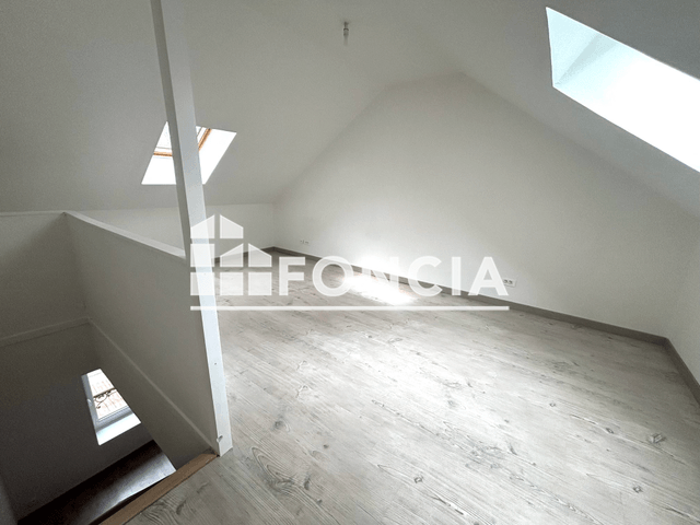 Appartement 3 pièces (70.02 m²) à louer - Fismes (51170)
