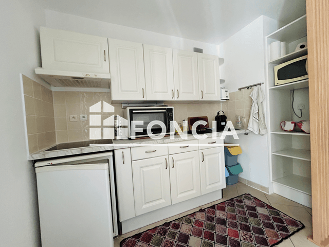 Appartement meublé 3 pièces (58 m²) à louer - Toulon (83000)