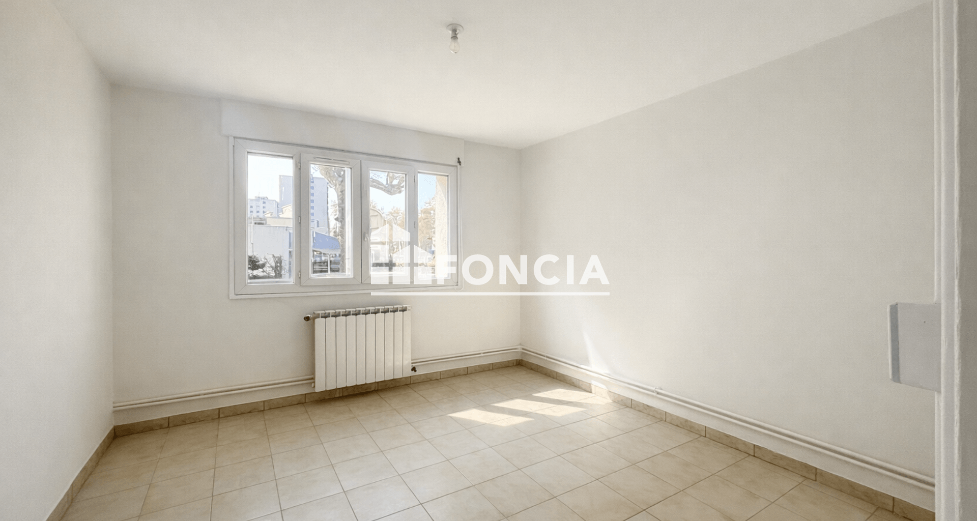 Appartement 4 pièces (67 m²) à vendre - Lyon 7ᵉ (69007)