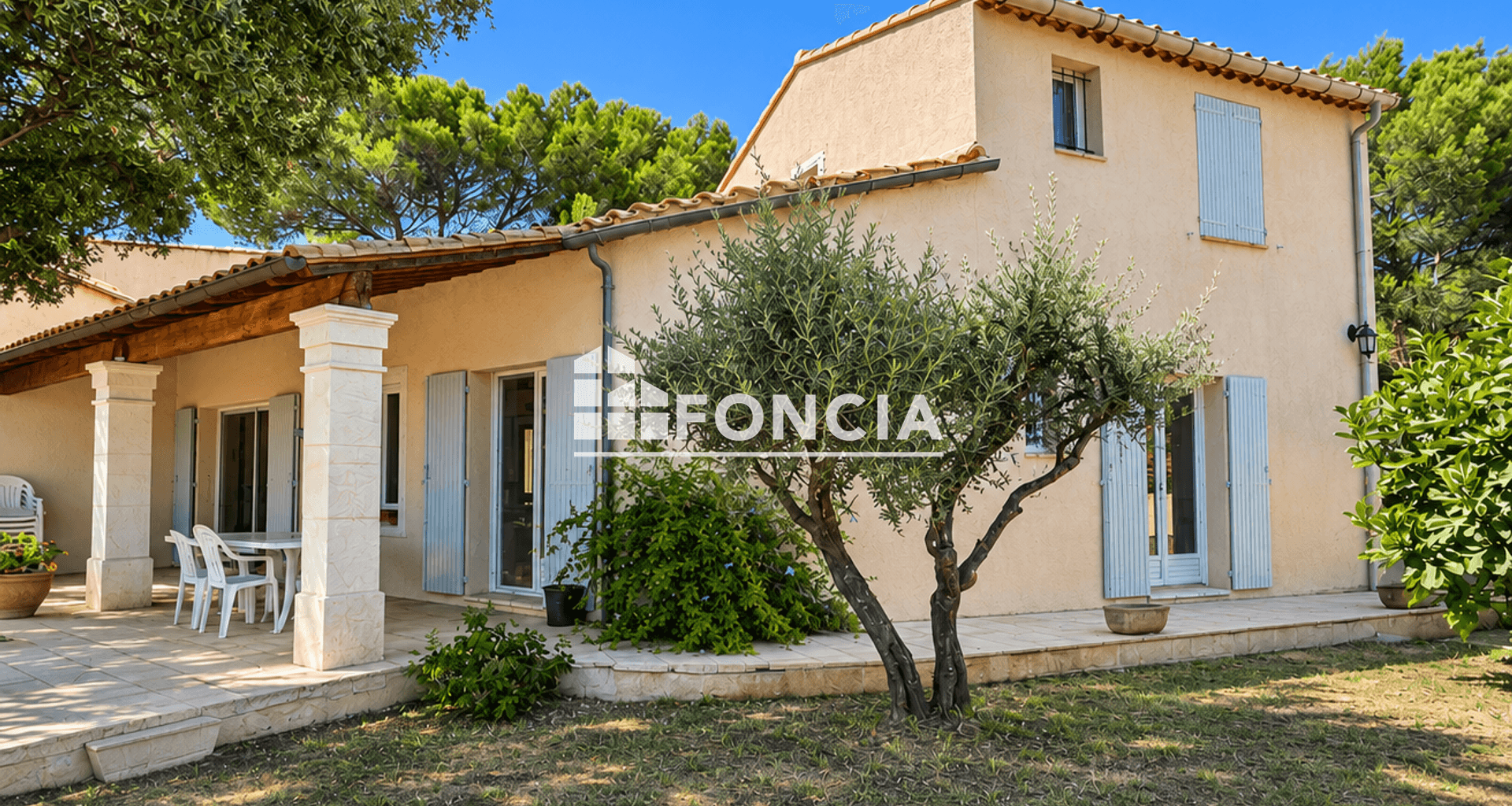 Maison 5 pièces (121.43 m²) à vendre - Villeneuve-lès-avignon (30400)