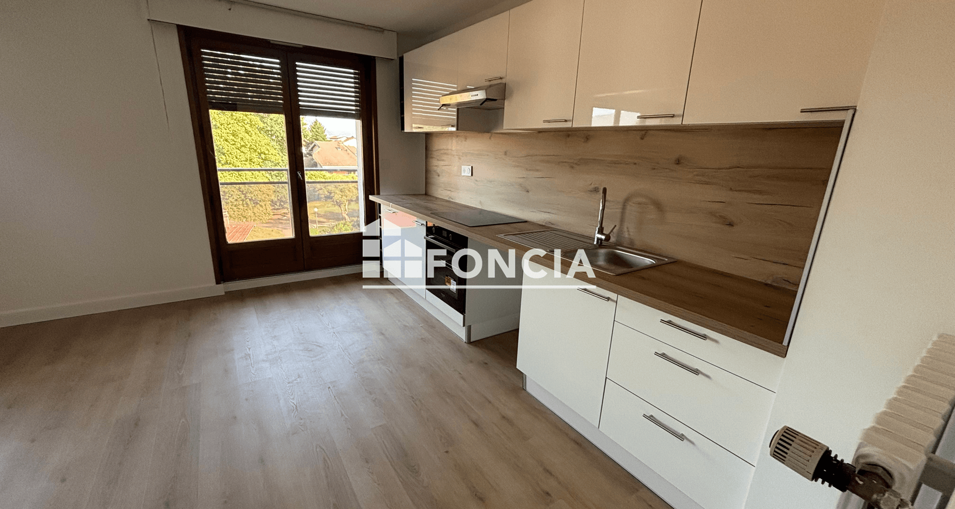 Appartement 3 pièces (75.82 m²) à louer - Reignier-ésery (74930)