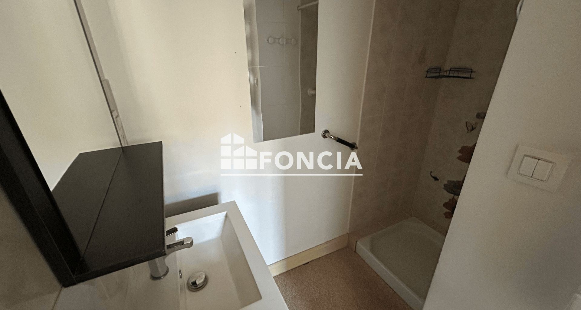 Appartement 3 pièces (52.84 m²) à louer - Roanne (42300)