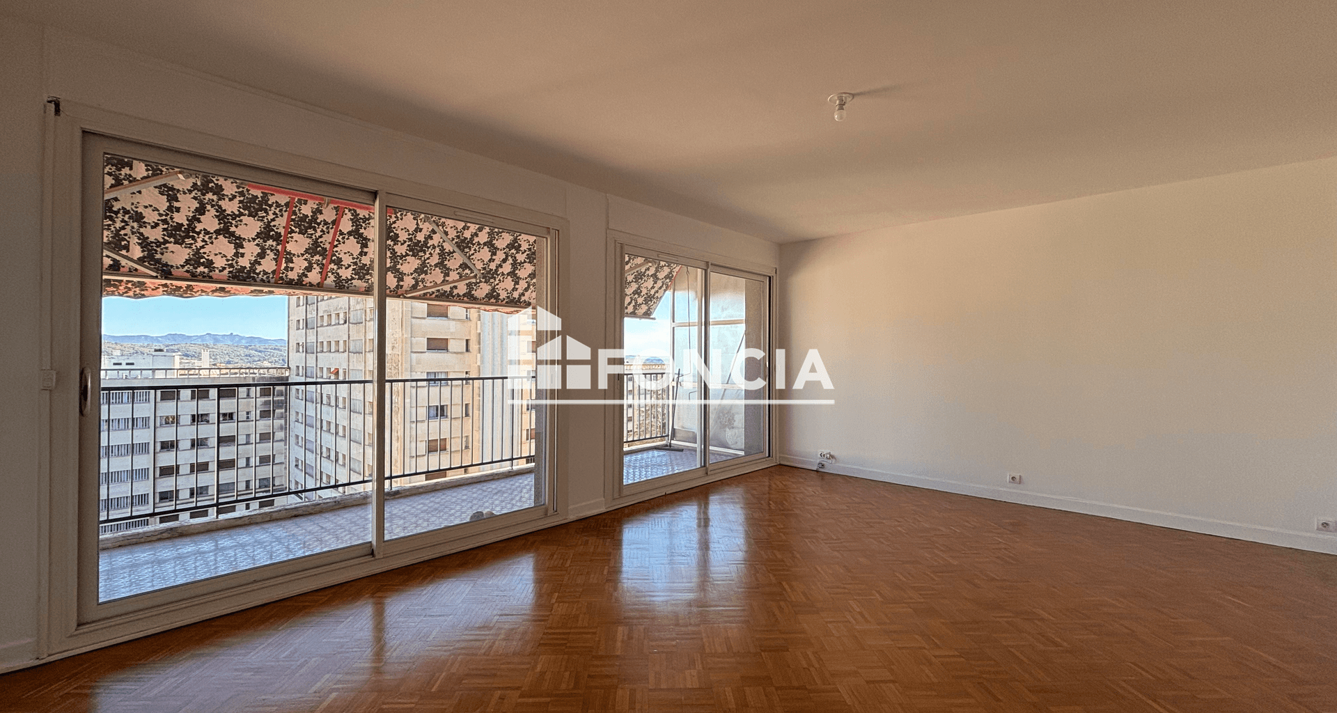 Appartement 5 pièces (110.66 m²) à louer - Aix-en-provence (13100)
