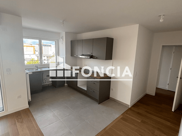 Appartement 4 pièces (89.5 m²) à louer - Clichy (92110)