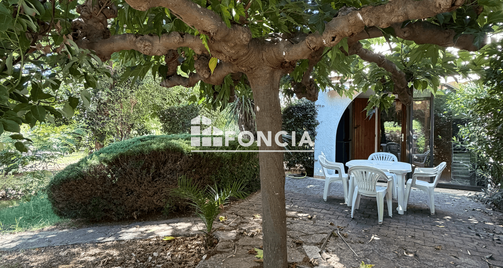 Studio (18 m²) à vendre - La Londe-les-maures (83250)