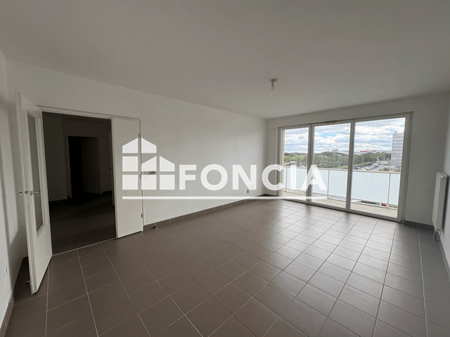 Appartement 2 pièces (61 m²) à louer - Reims (51100)