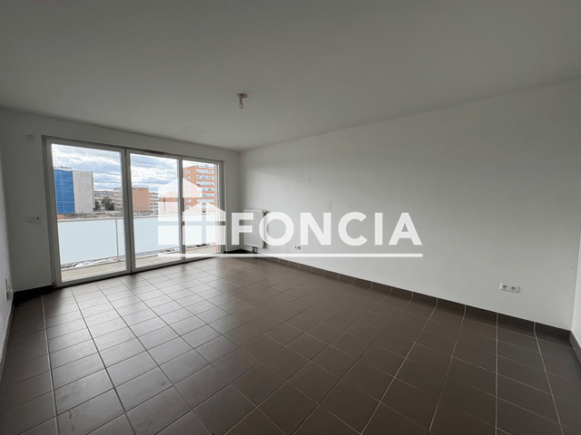 Appartement 2 pièces (61 m²) à louer - Reims (51100)