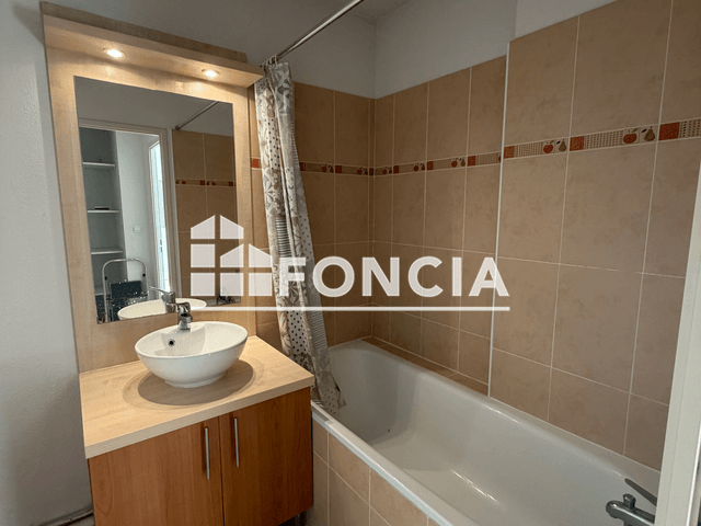 Studio (26.93 m²) à louer - Gond-pontouvre (16160)