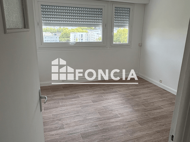 Appartement 5 pièces (96.4 m²) à louer - Lorient (56100)