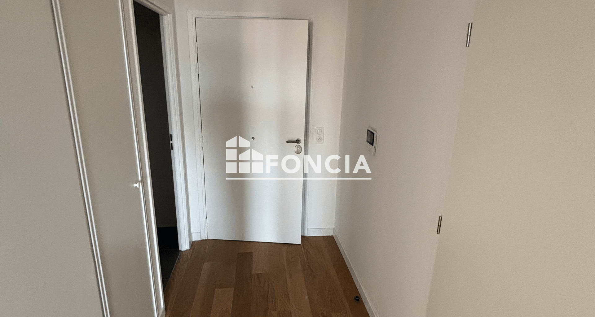 Appartement 3 pièces (78.8 m²) à louer - Clichy (92110)