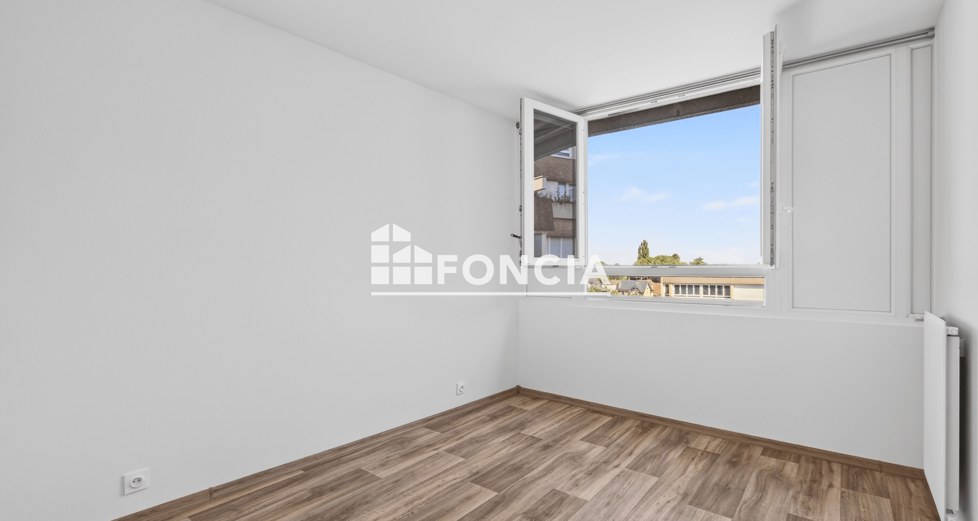 Appartement 3 pièces (65.59 m²) à vendre - Trappes (78190)