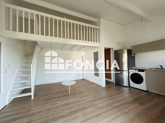 Studio (37.28 m²) à louer - Toulon (83000)