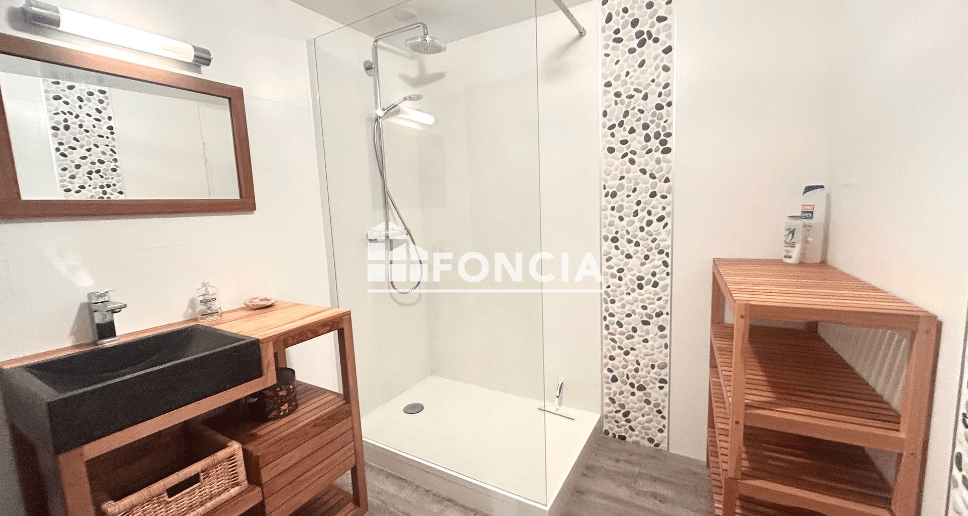 Appartement meublé 2 pièces (48.57 m²) à louer - La Rochelle (17000)