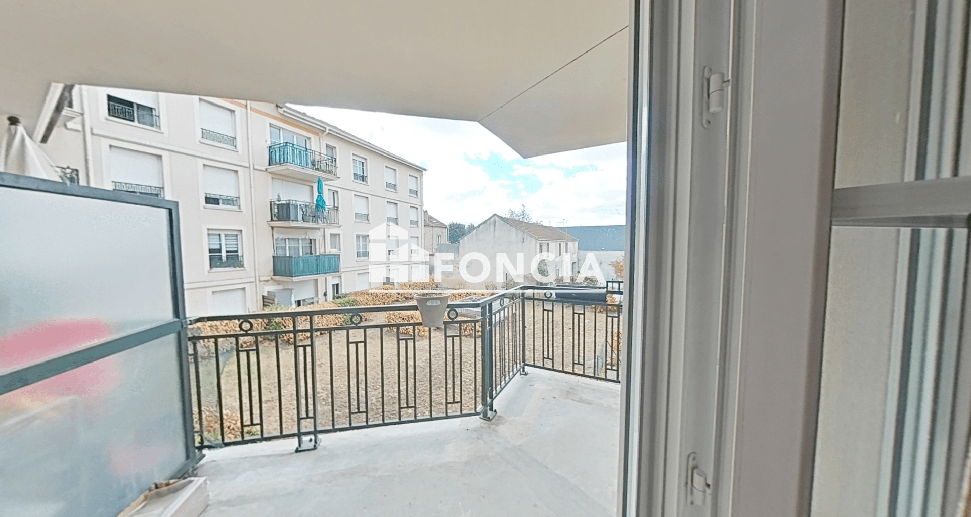 Appartement meublé 2 pièces (47.5 m²) à louer - Montmagny (95360)