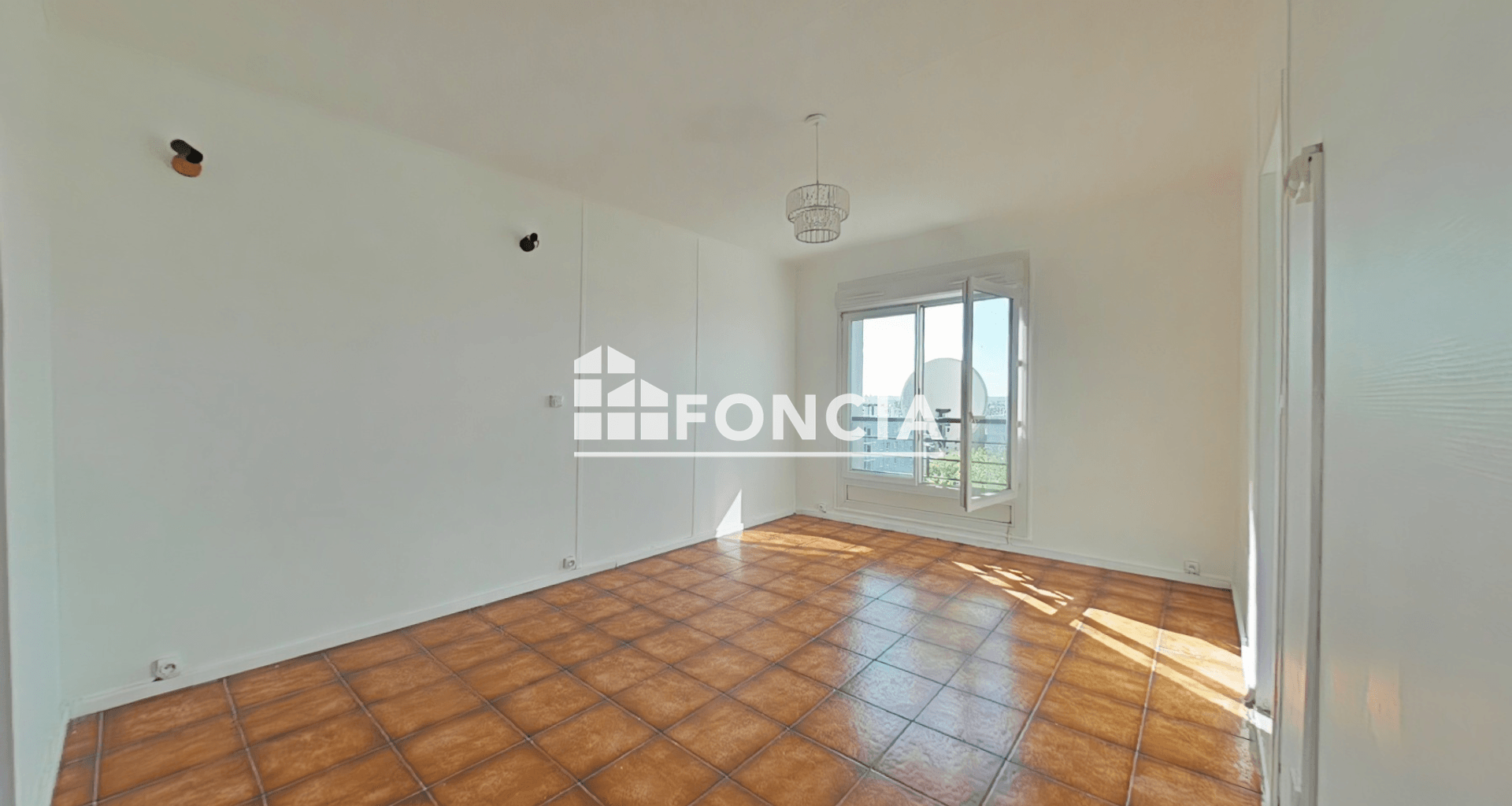 Appartement 2 pièces (42.5 m²) à louer - Aulnay-sous-bois (93600)