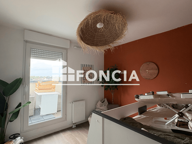 Appartement 4 pièces (80 m²) à louer - Colombelles (14460)