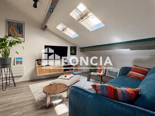 Appartement meublé 3 pièces (34.34 m²) à louer - Begles (33130)