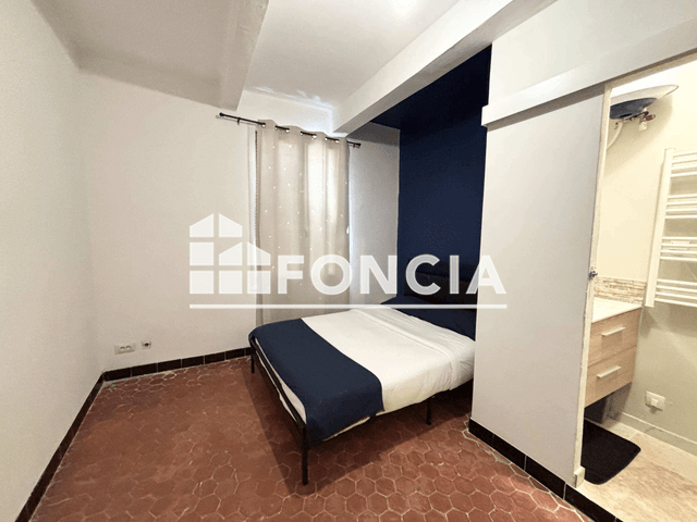 Appartement 2 pièces (30.6 m²) à louer - Arles (13200)