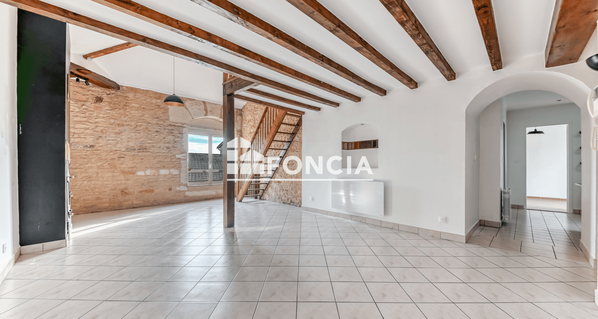 Appartement 3 pièces (84.24 m²) à vendre - Villefranche-sur-saône (69400)