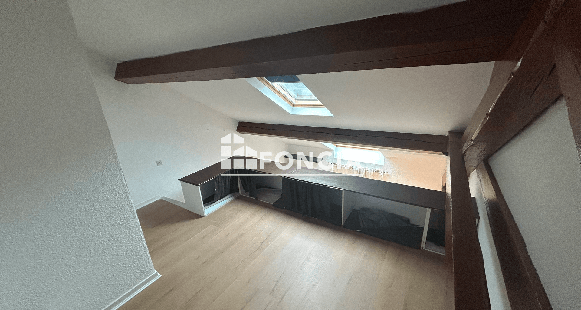 Studio (27.66 m²) à louer - Grenoble (38000)