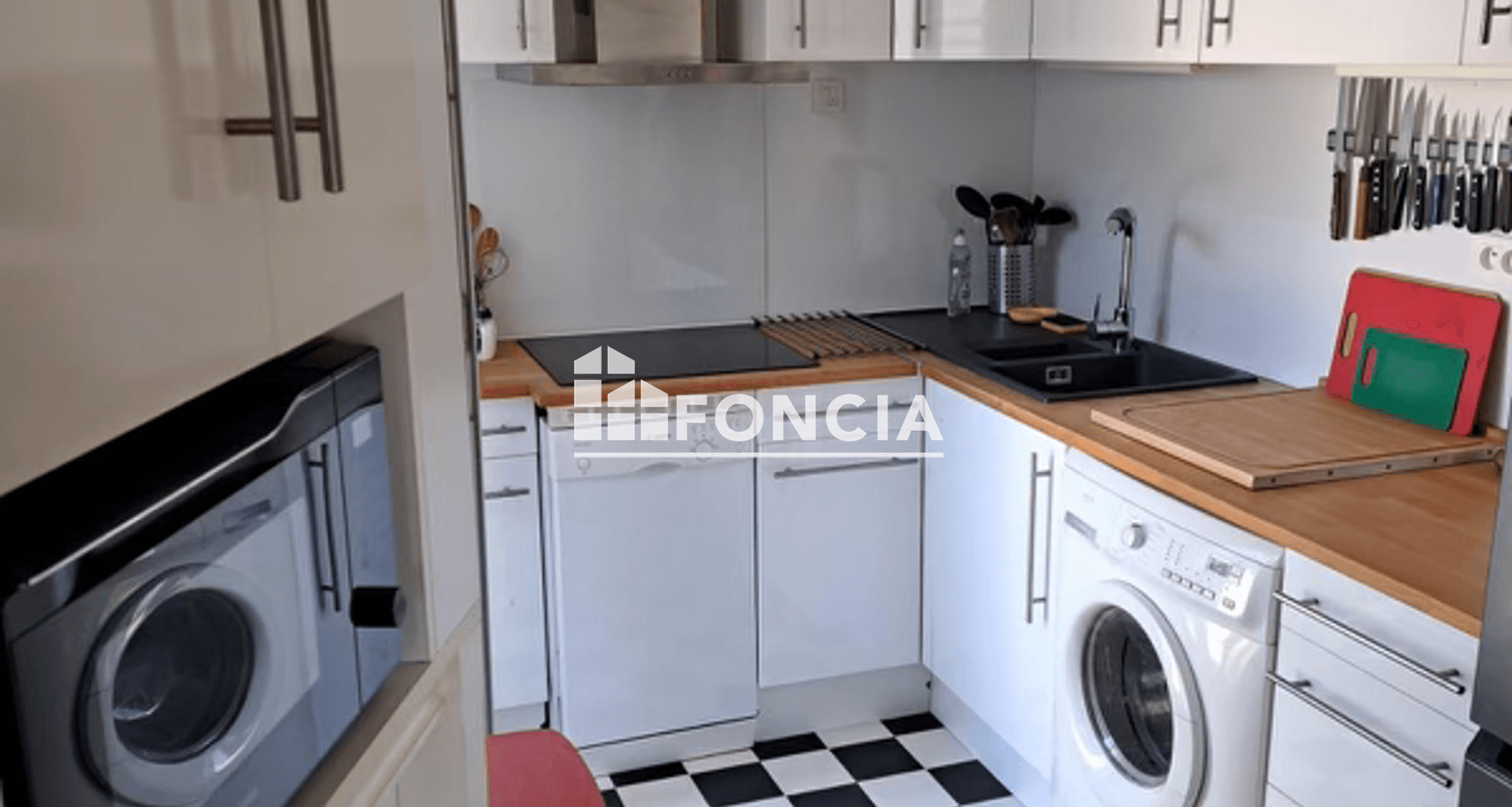 Appartement meublé 3 pièces (62 m²) à louer - Rochefort (17300)