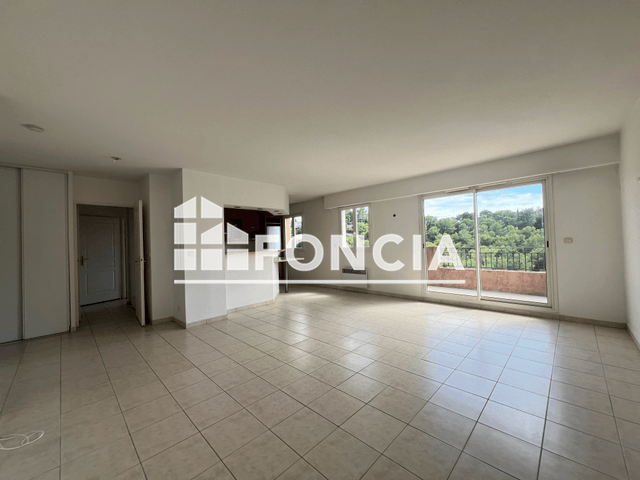 Appartement 3 pièces (81.89 m²) à louer - Mougins-le-haut (06250)