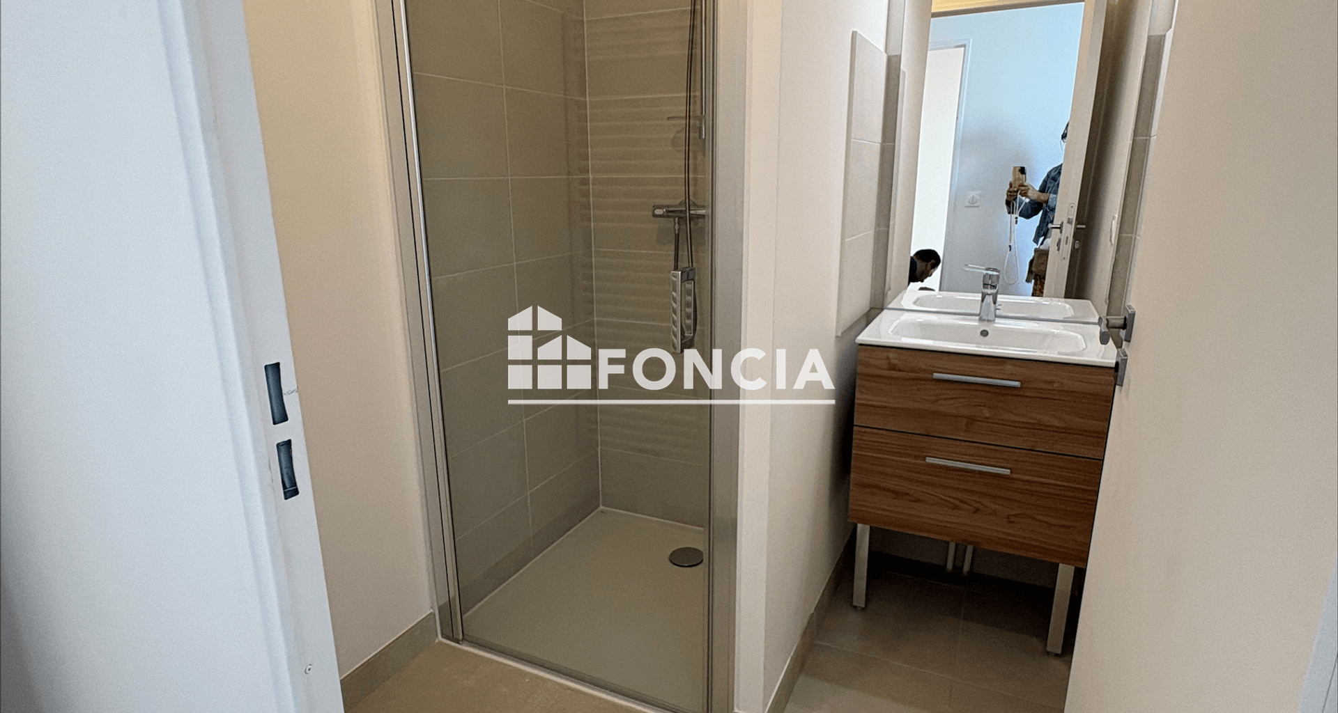 Appartement 4 pièces (80.5 m²) à louer - Orly Aerogare (94390)