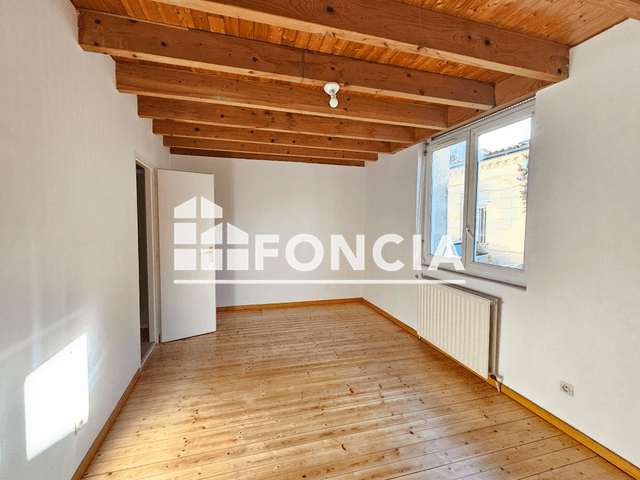 Maison 5 pièces (107.86 m²) à louer - Bordeaux (33800)