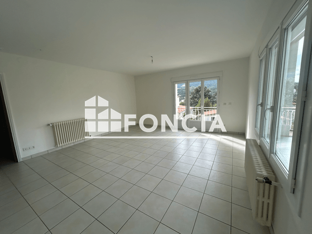 Appartement 4 pièces (93.8 m²) à louer - Digne-les-bains (04000)