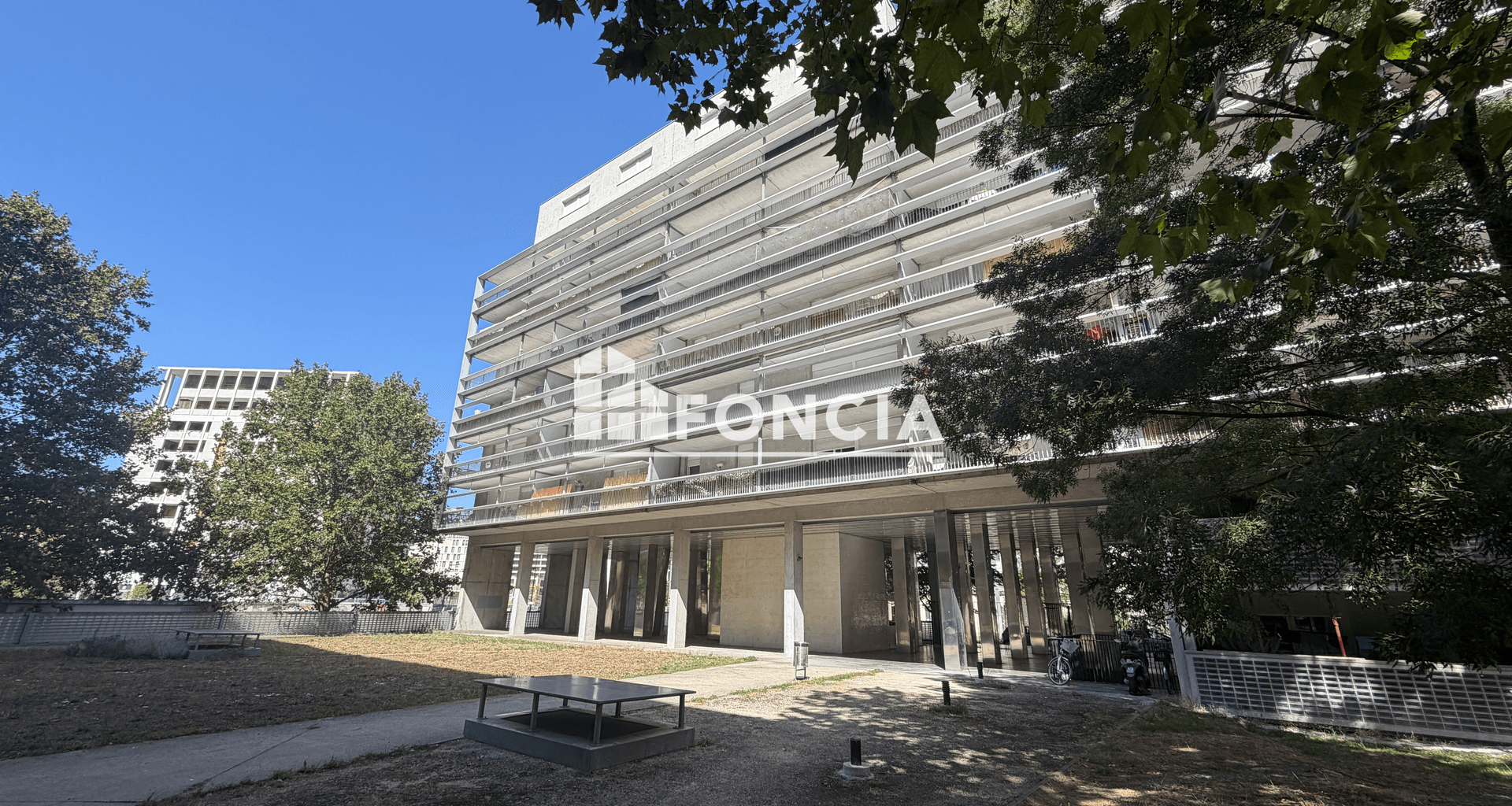 Appartement meublé 2 pièces (50.02 m²) à louer - Bordeaux (33800)