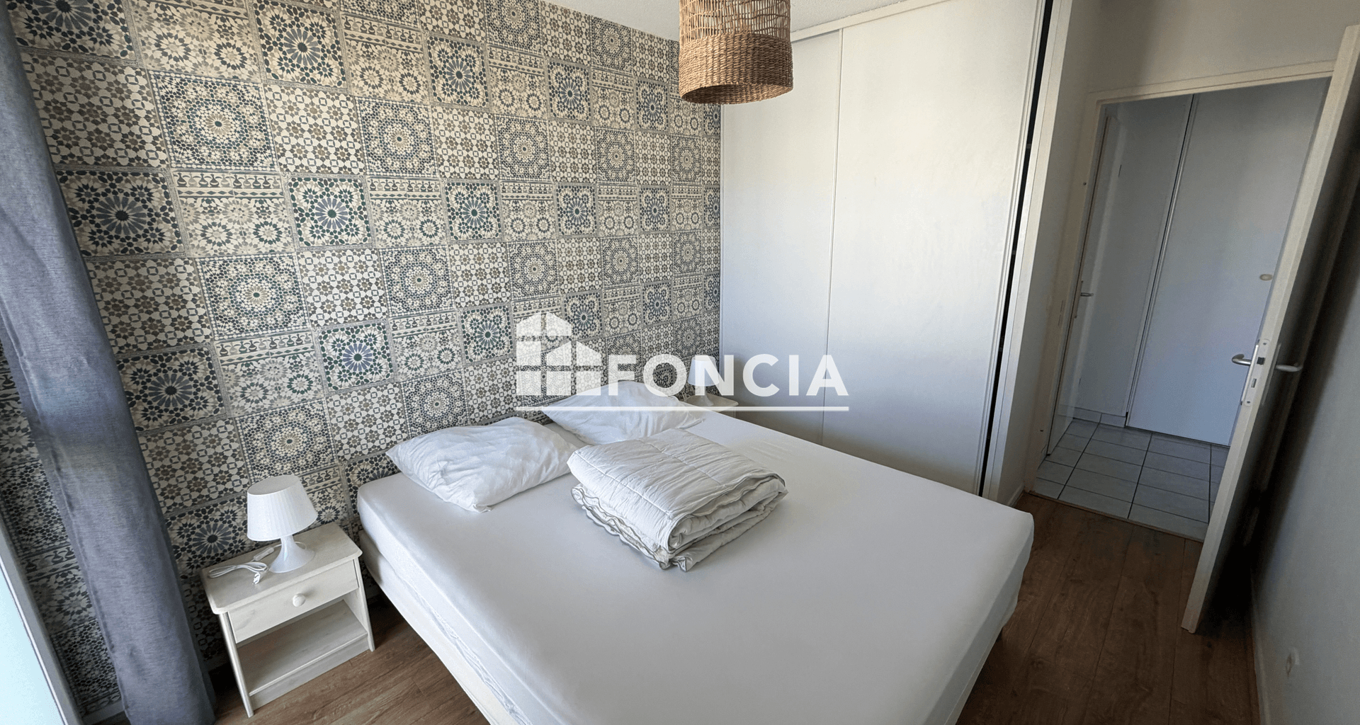 Appartement meublé 2 pièces (50.02 m²) à louer - Bordeaux (33800)