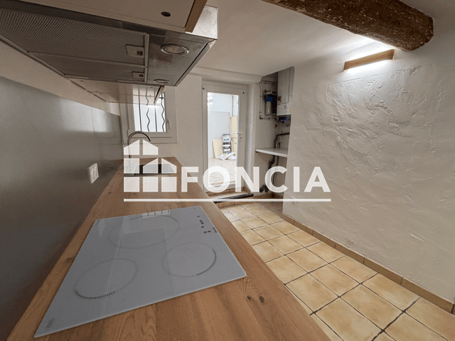 Maison 3 pièces (54.9 m²) à louer - Sollies-toucas (83210)