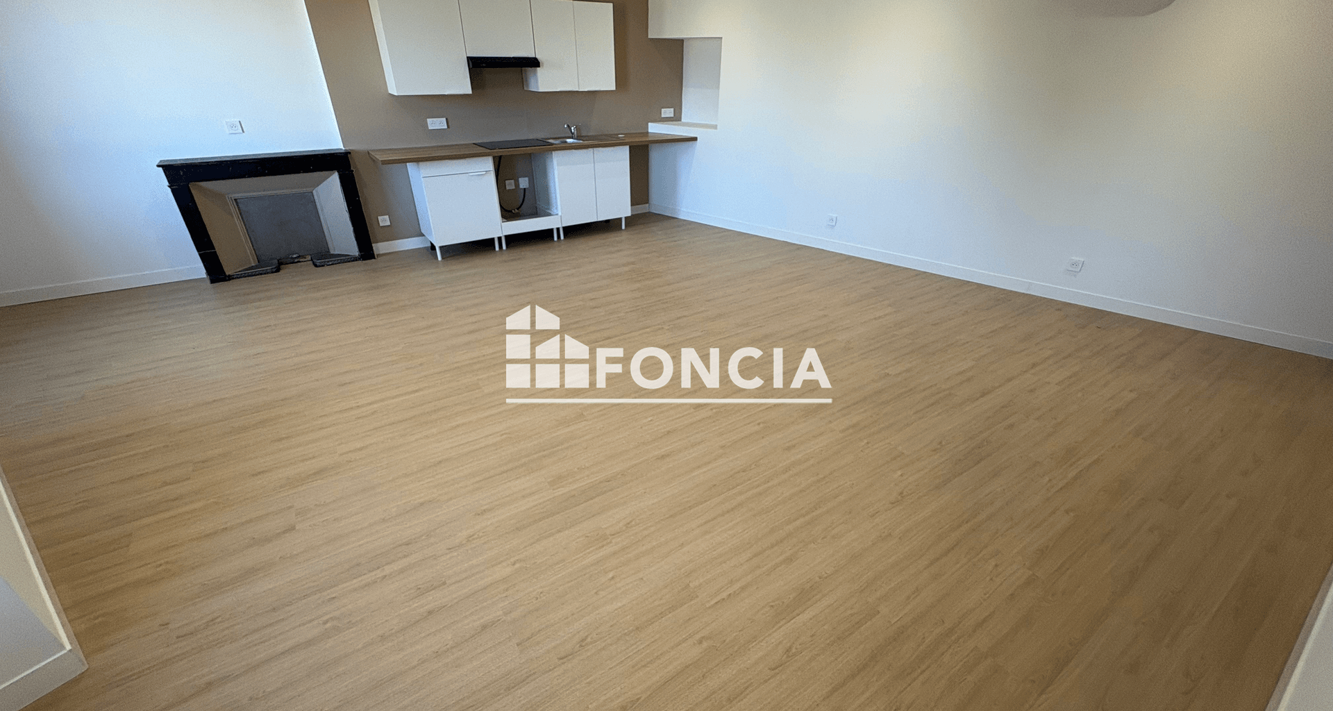 Appartement 4 pièces (90 m²) à louer - Soyons (07130)