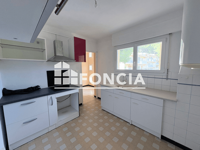 Appartement 3 pièces (56.8 m²) à louer - Sanary Sur Mer (83110)