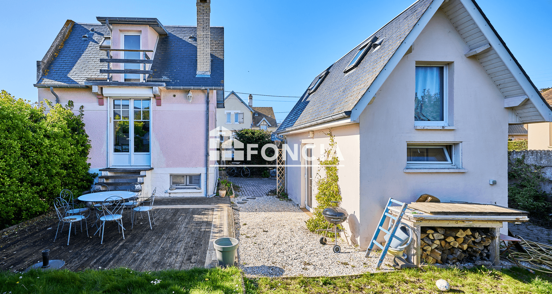 Maison 5 pièces (80 m²) à vendre - Luc-sur-mer (14530)