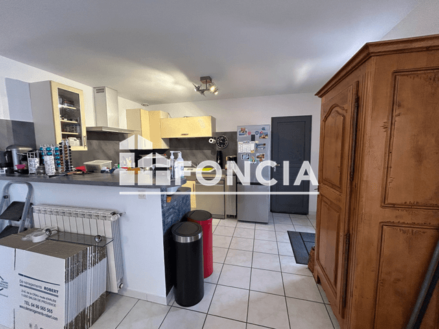 Maison 5 pièces (101 m²) à louer - Salon De Provence (13300)