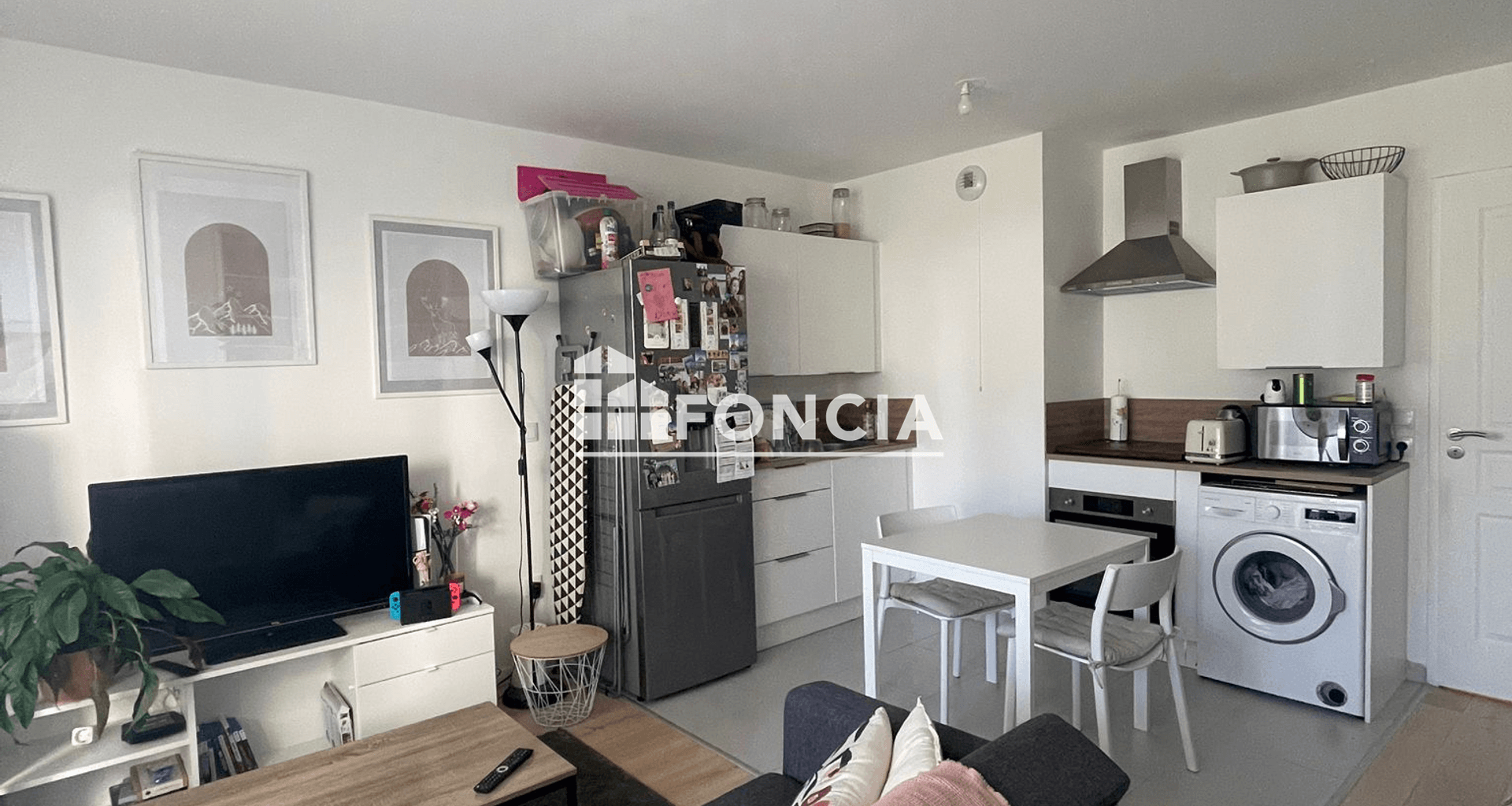 Appartement 12 pièces (40 m²) à louer - Saint-pierre-du-perray (91280)