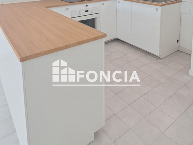 Appartement 2 pièces (47.65 m²) à louer - Luynes (13080)