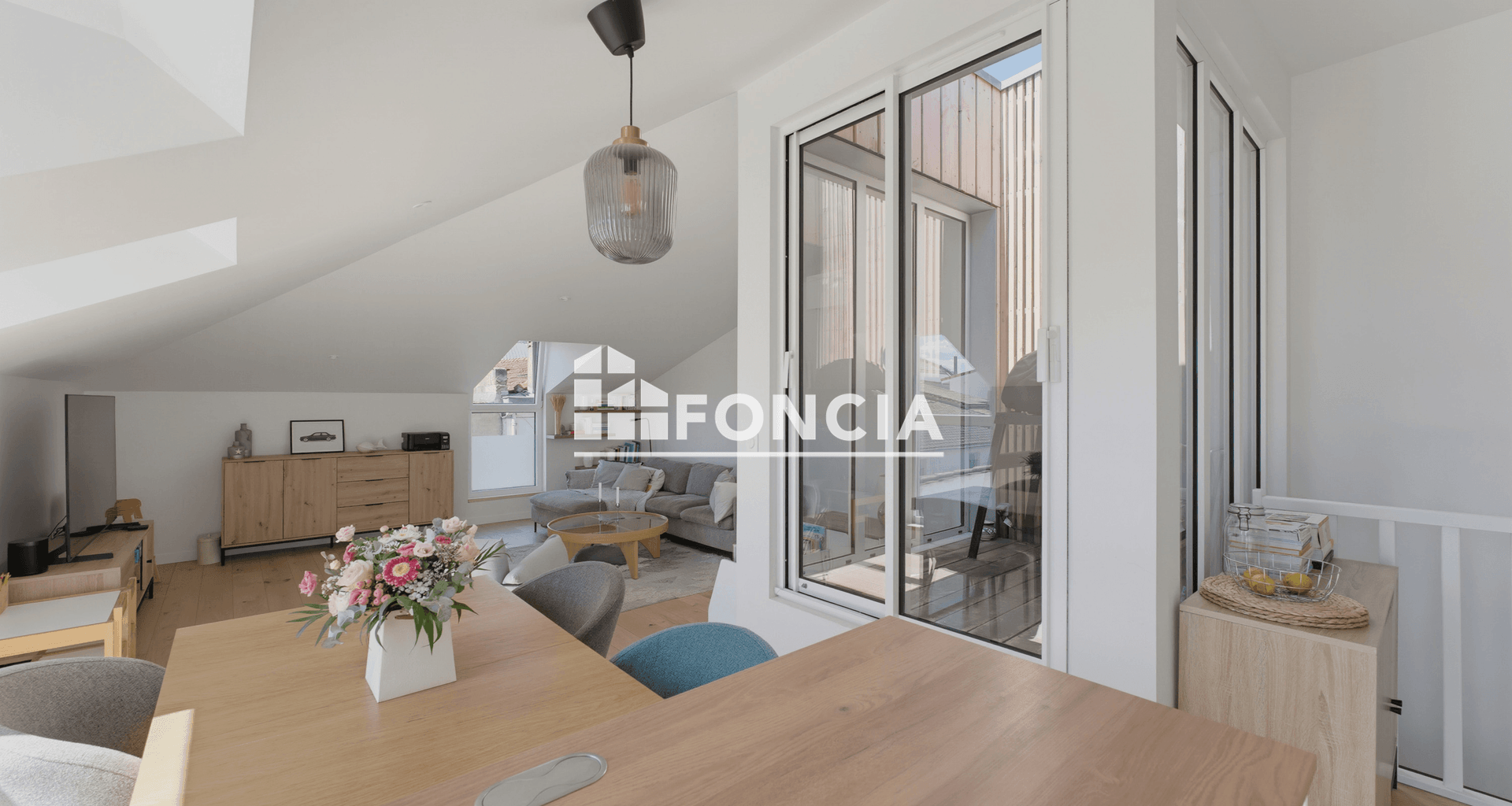 Appartement 3 pièces (72 m²) à vendre - Bordeaux (33800)